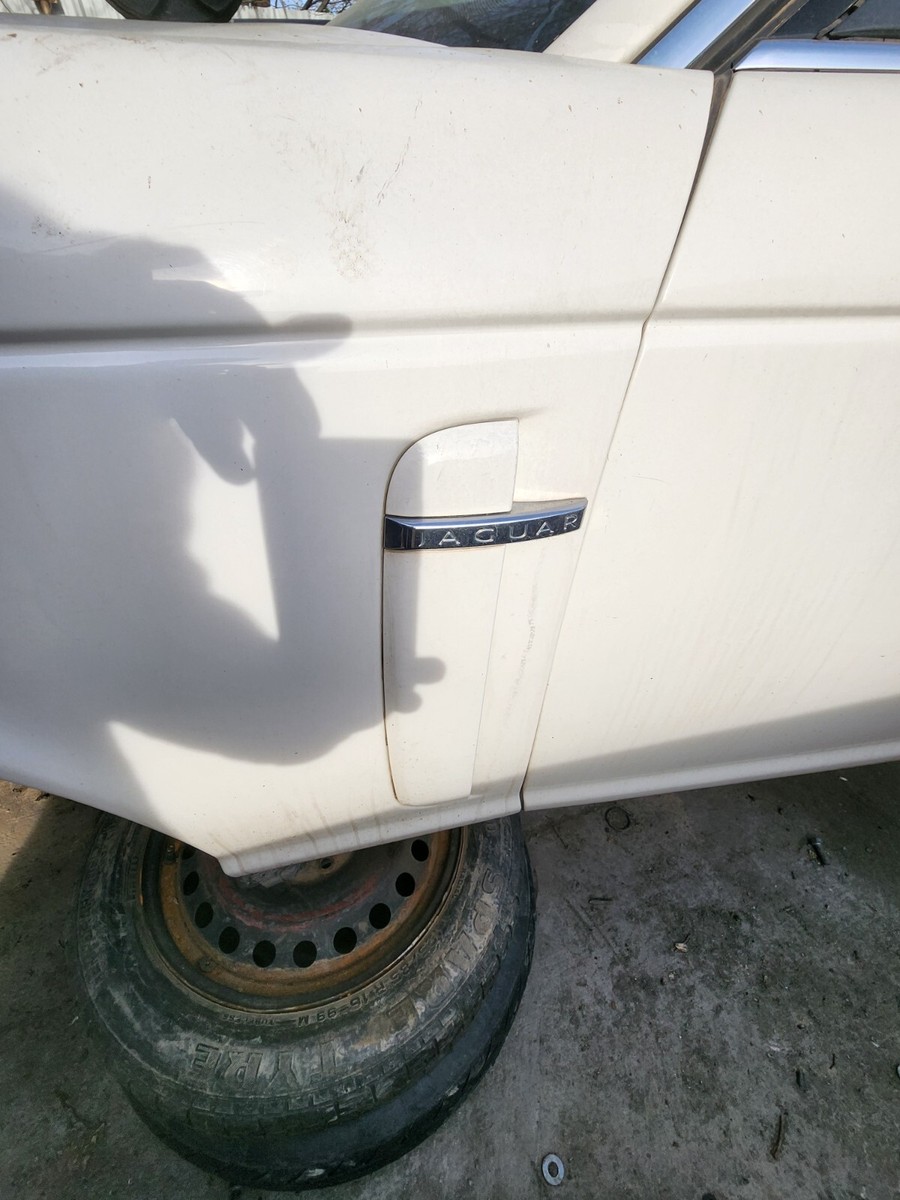 2008 2009 JAGUAR XJ8 VANDEN X358 PLAS LEFT DRIVER SIDE FENDER TRIM