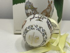 Hutschenreuther 1991 the egg with original packaging. Excellent condition.