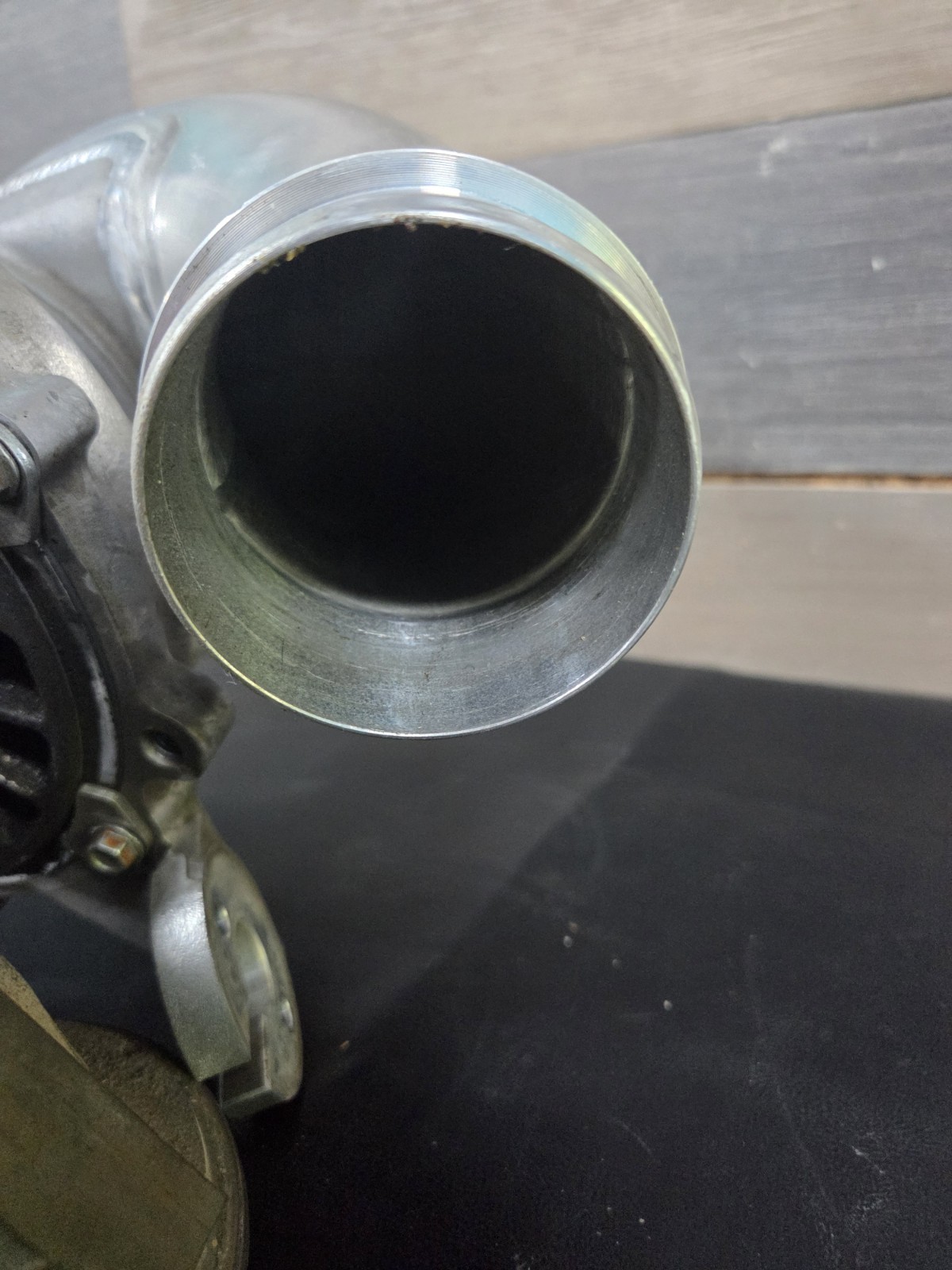 Ferrari 488 Spider Right Turbocharger P/N 496483