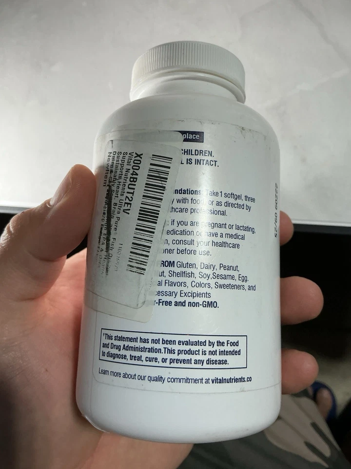 Aceite de pescado Vital Nutrients Ultra Pure® 700 | Apoya el corazón, el cerebro y las articulaciones H... Foto 3 de 4