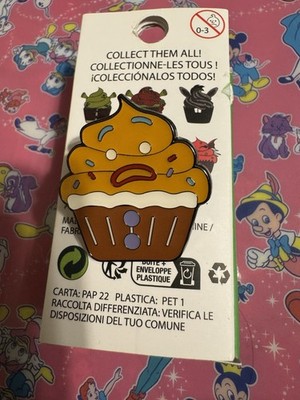 Gingy - Shrek Character Cupcake Blind Box Pin Loungefly 2023