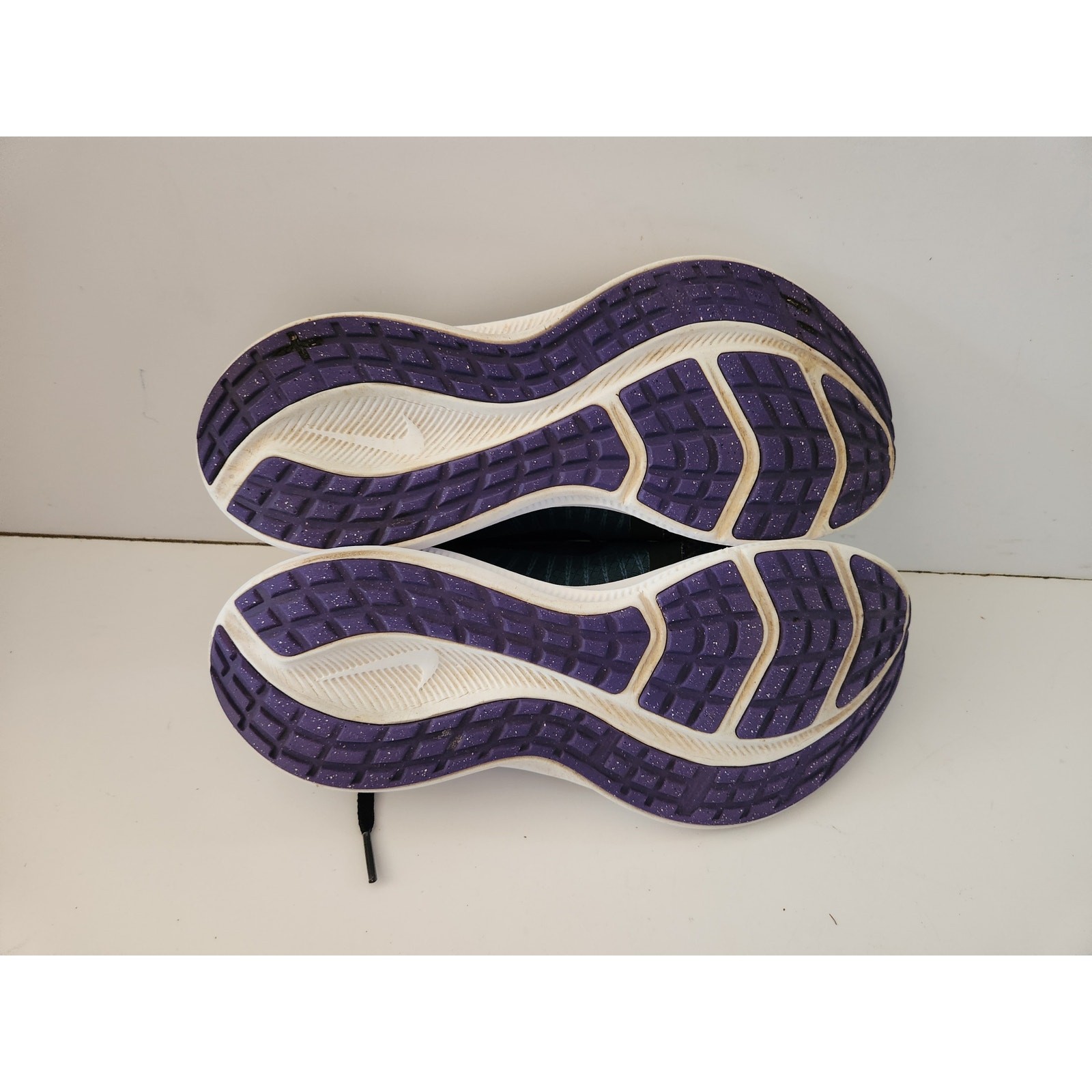 Nike Women's Downshifter sz 9.5 Running Shoe thumbnail 6