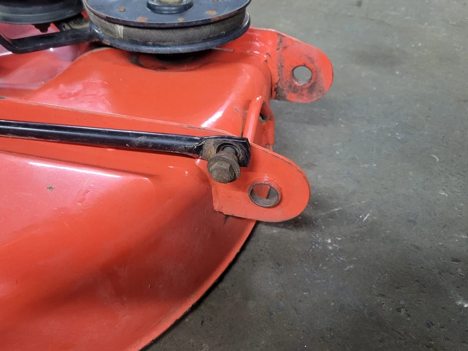 SIMPLICITY CORONET COMPLETE 30" MOWER DECK 1713609SM 1685670SM 1707540ASM - Image 3 of 4