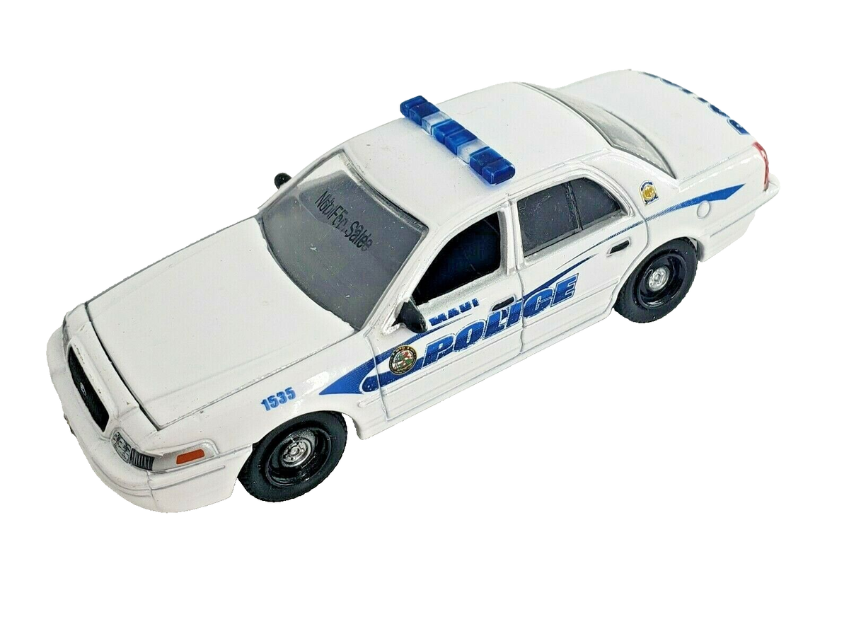 Greenlight Pre-Production Deco 42740-B Hot Pursuit Crown Victoria