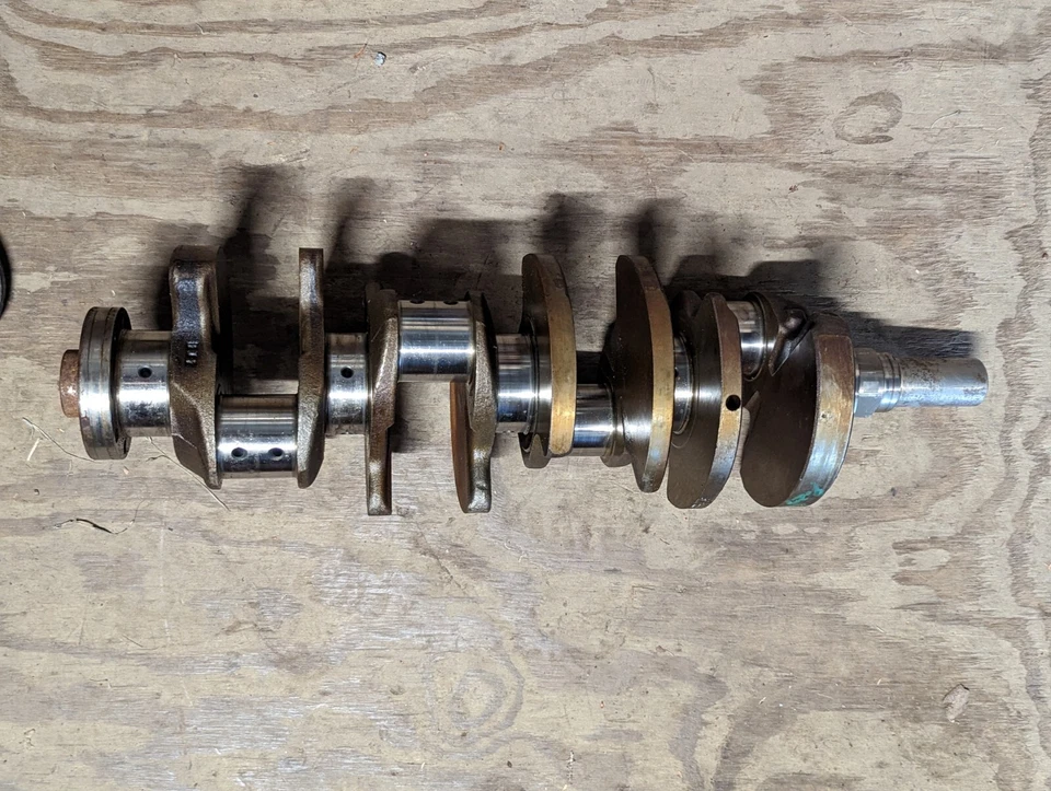 OEM TOYOTA CRANKSHAFT 1341150050 Land Cruiser Sequoia Tundra 98-07 Foto 2 de 4