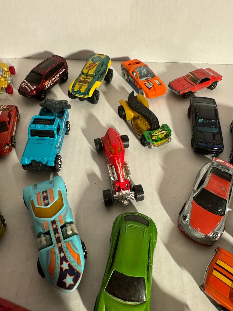 Hot Wheels Car Lot