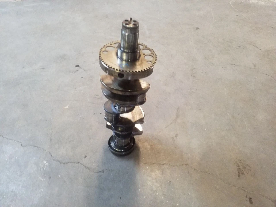 6.0L Crankshaft | Fits 2003-2006 Ford F250 F350 F450 F550 - Image 2 of 4