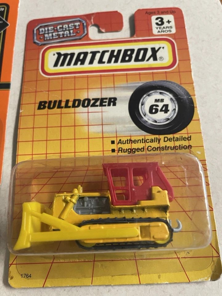 Vintage Matchbox CAT Soil Compactor 1998 & #64 Bulldozer 1993 Lot NIP Nice - Image 3 of 4
