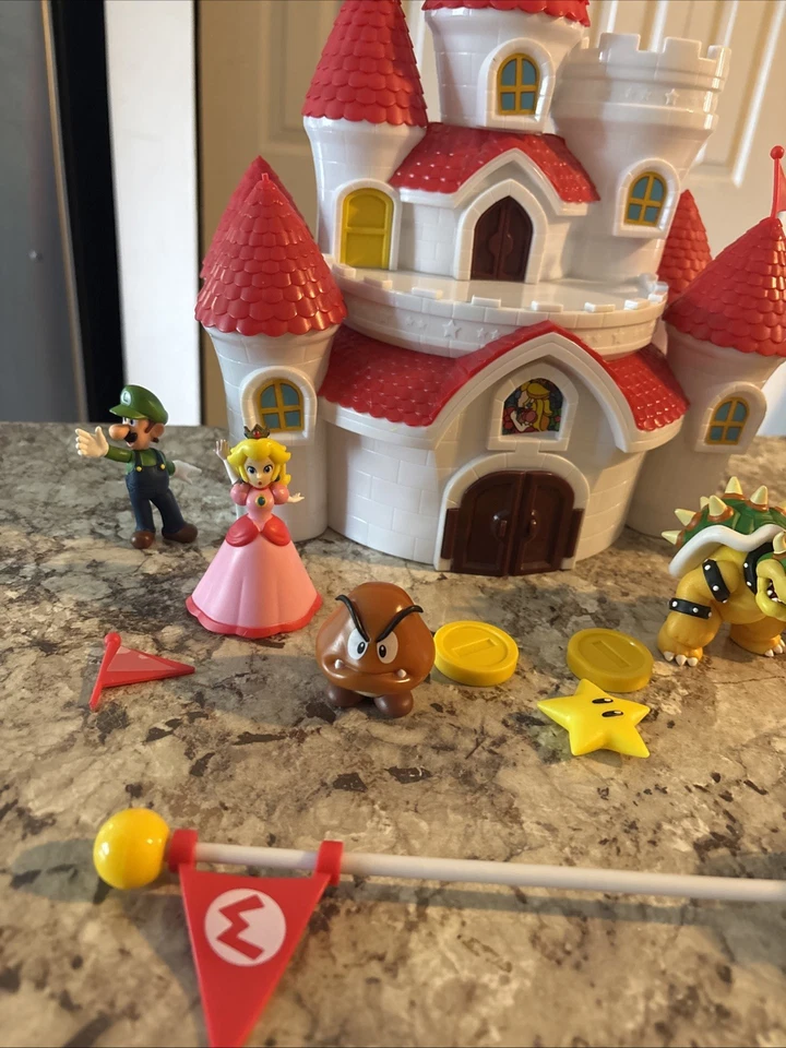 Nintendo Super Mario Mushroom Kingdom Castle Playset Peach Castle And Figures - Image 2 of 4