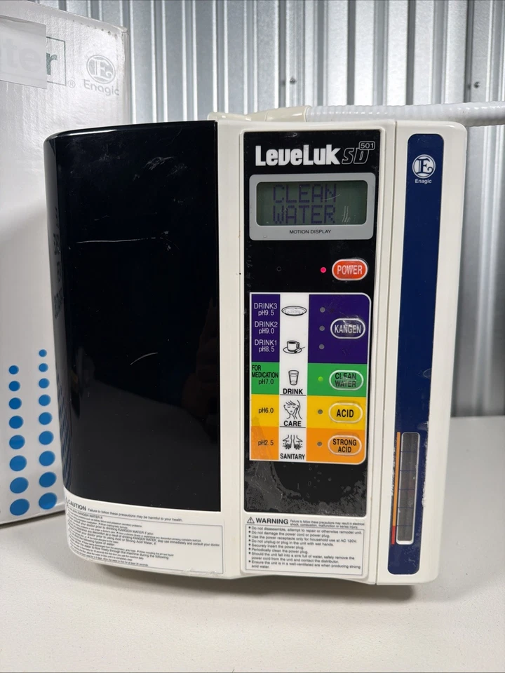 Enagic LeveLuk SD501 Ionized Electrolysis Kangen Water Machine, Model TYH-401 - Image 2 of 4