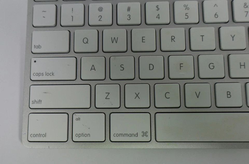 Apple iMac 27-inch Retina 5K i5 Quad Core 1TB HDD 32GB RAM Monterey 2015 M380 - Image 4 of 4