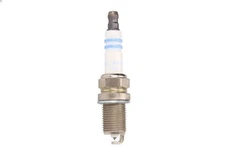 Spark Plug Bosch 0 242 235 749 for Volvo S70 (874) 2 1997-2