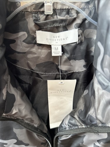 New Directions~Women's Medium~Desert Camo Zip-Up Quilted Puffer Vest~NWT - Picture 7 of 14