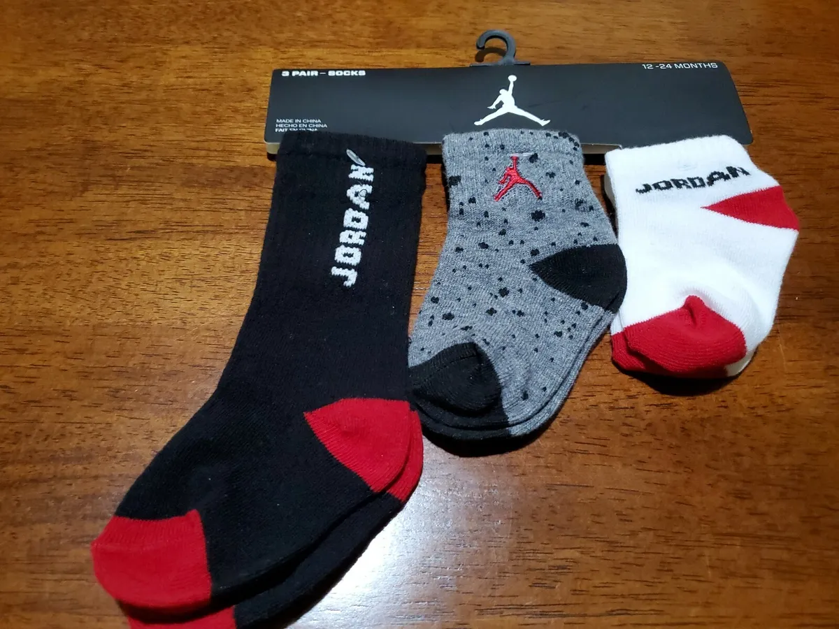 3 Pair Nike Air Jordan Socks, Size 12-24 Months, White, Black, Red Gift  L21M