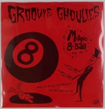 GROOVIE GHOULIES: Magic 8-Ball EP Punk 7” PS NM