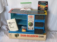 VINTAGE 1973 MILTON BRADLEY SUB SEARCH BOARD GAME