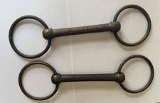 Due punte da serpente in ferro non snodate ad anello sfuso vintage 