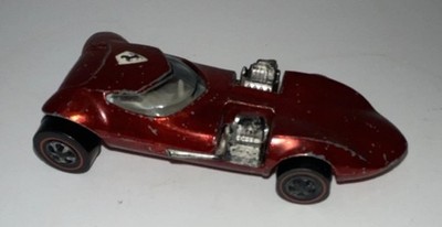 Hot Wheels Redline Twinmill 1968 Red Diecast 1:64 Scale Car