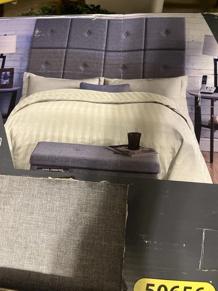 Queen, tela 62 pulgadas x 31 pulgadas con azulejos de cabecero de penacho, gris montado en la pared nuevo Foto 4 de 4