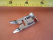 7mm Snap On Metal Zig Zag Foot Singer Brother Babylock Kenmore Janome 006918008
