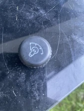 1993-1997 Toyota T100 Dimmer Control Knob (1)