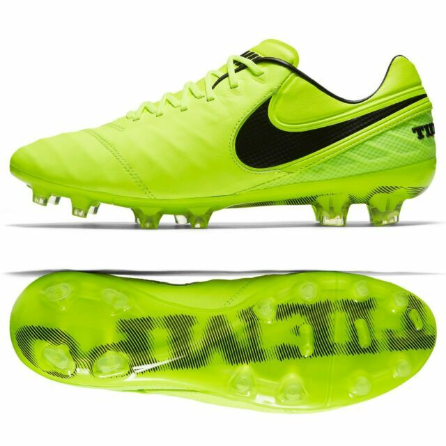 nike tiempo neon