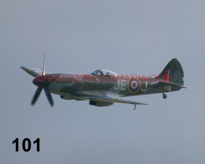 1 X SUPERMARINE SPITFIRE RAF 100 YEARS PHOTOGRAPH 8