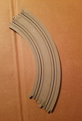 Tyco Electric Trucking 9 Inch Radius 1/4 Circle Slot Car Track HO Scale