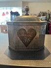 Williamsburg Restoration CW-107 Kirk Stieff Pewter & Brass Heart Tea Caddy Box — photo 1