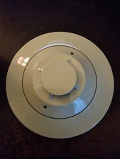 System Sensor 2251B Addressable Smoke Detector Lot Of 5