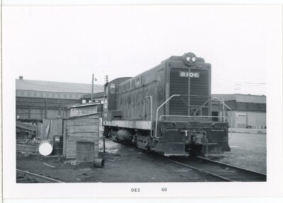 Train Photo - New York Central #8106 Switcher Locomotive 1968 Baldwin SW Yard
