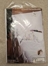 Stamped Embroidery Pillowcases Tobin Style Number 300/53 Flowers Unopened