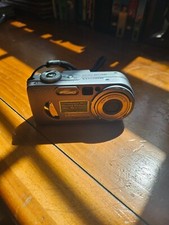 Sony Cybershot DSC-P10 23.7 mm f7.9 with 3x zoom. Charger not included