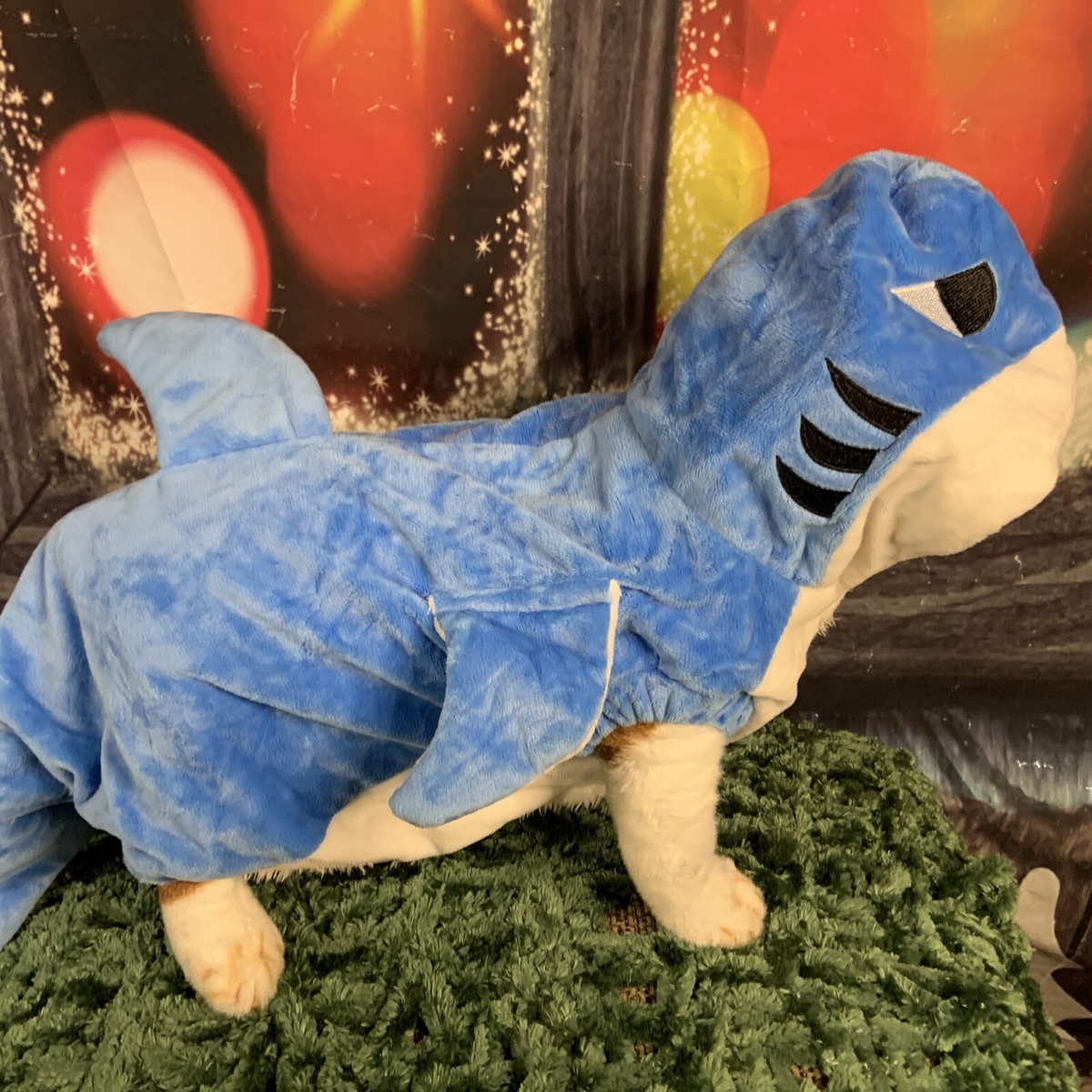 Shark Costume for Dogs Size Medium NEW