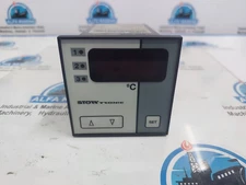 Stork Tronic ST72-31.03 Temperature controller 250V~5/(1)A