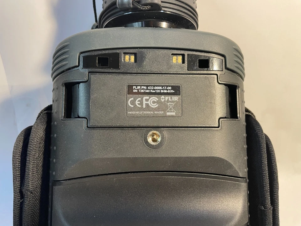 Câmera térmica portátil de visão noturna FLIR BHM-6XR+ bi-ocular - 432-0006-17-00 *SE - Imagem 4 de 4