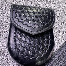 vintage SAFARILAND basket weave HANDCUFF POUCH black leather 90V police TOOLED