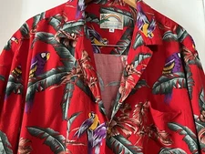 VTG Paradise Found Mens XL Hawaiian Shirt Tropical Jungle Parrots Red Magnum PI