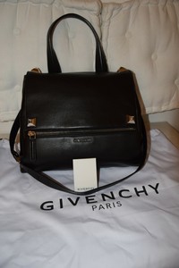 givenchy pandora pure