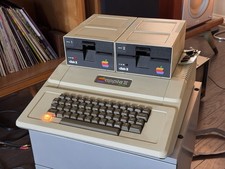 EARLY 1979 Apple II Plus A2S2-05486 Rev 4 7934 Raised Power Light Cards
