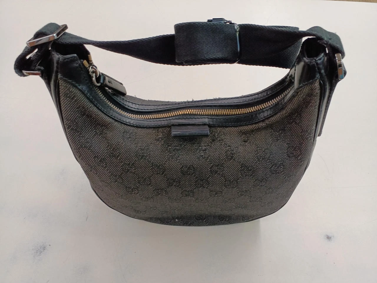 Gucci — GUCCI shoulder bag black 9.2 inch