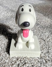 Hallmark Peanuts Snoopy “Smile, It's Today!” Figurine