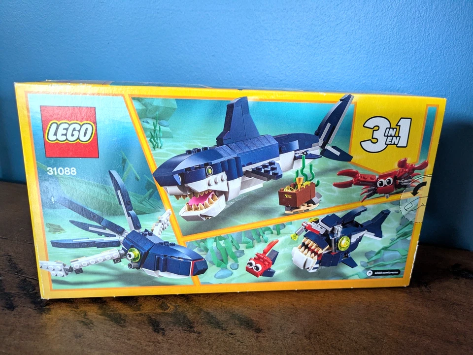 LEGO Creator 3 in 1 - Deep Sea Creatures Set 31088 (2019) BRAND NEW SEALED - Image 2 of 3