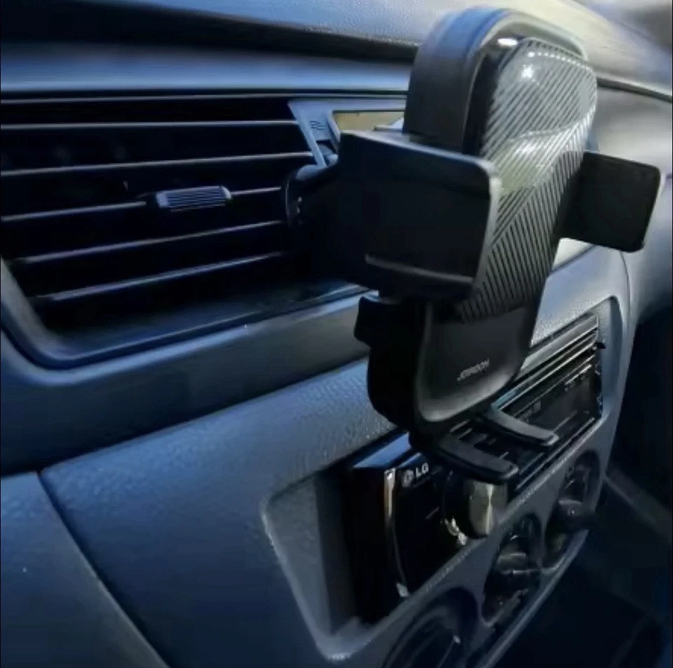 Soporte universal para teléfono de coche Joyroom Foto 2 de 2