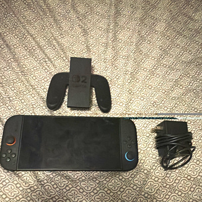 Nintendo Switch HAC-001(-01) Black Handheld Console 32GB 720p USB-C