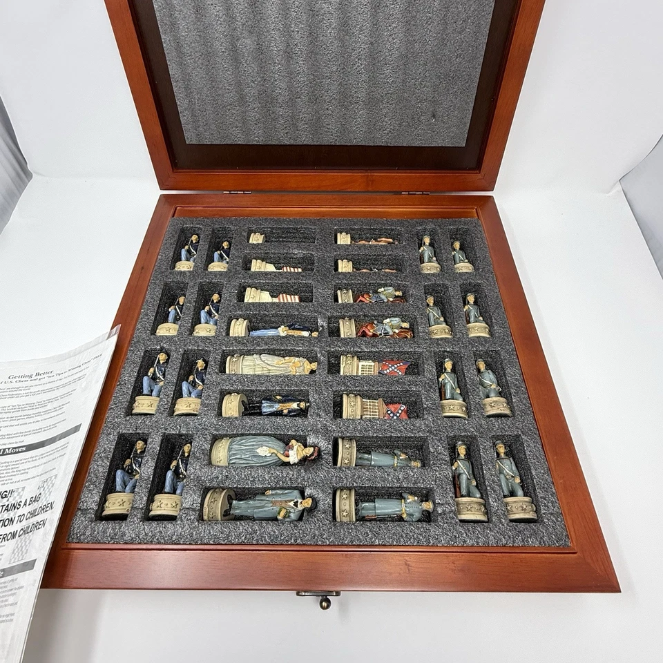 De Colección Excalibur Guerra Civil Edición Conmemorativa Deluxe con Piezas de Ajedrez Pintadas a Mano Foto 3 de 4