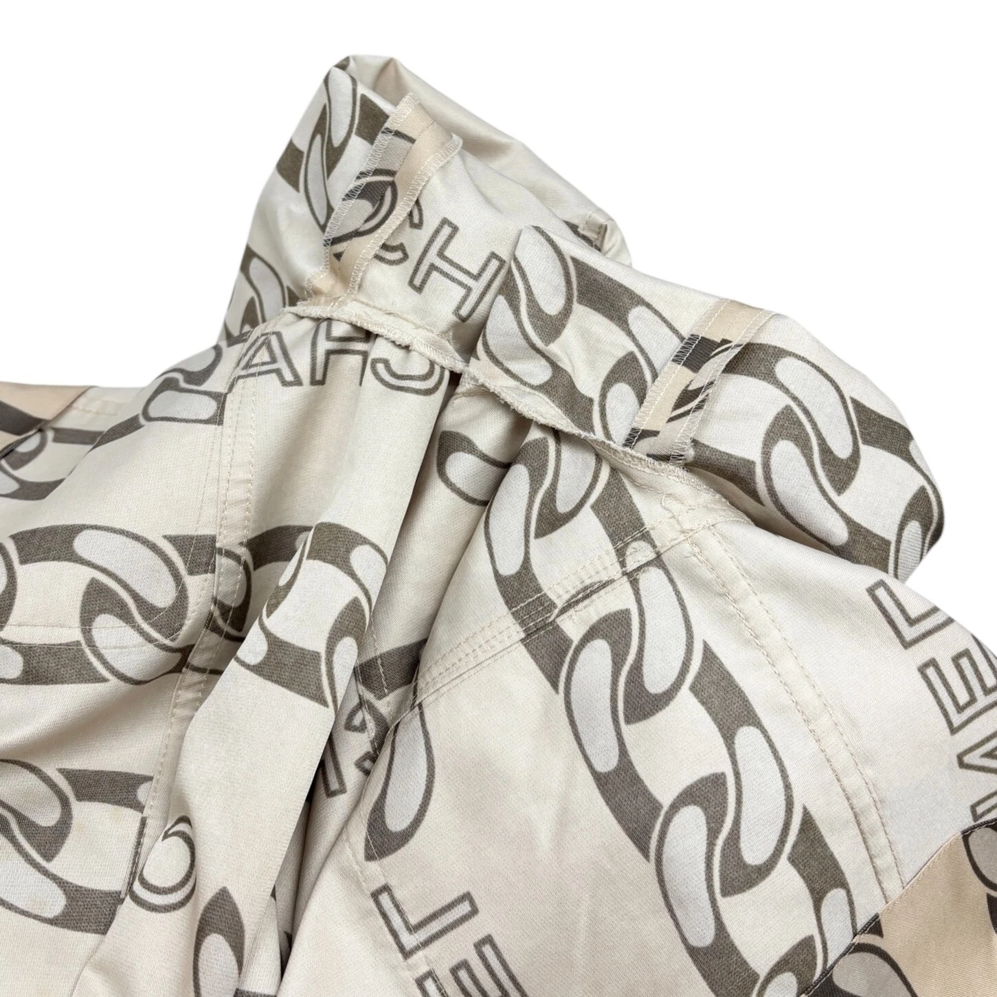 Cappotto medio CHANEL vintage 01A CC logo #38 giacca lunga poliestere bottoni panna