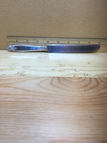 International Sterling "Prelude" French Hollow Knife 9 1/8" - 5 1/2" S/S Blade