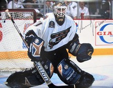 Olaf Olie Kolzig signed 16 x 20 Washington Capitals 301 Career Wins Inscription