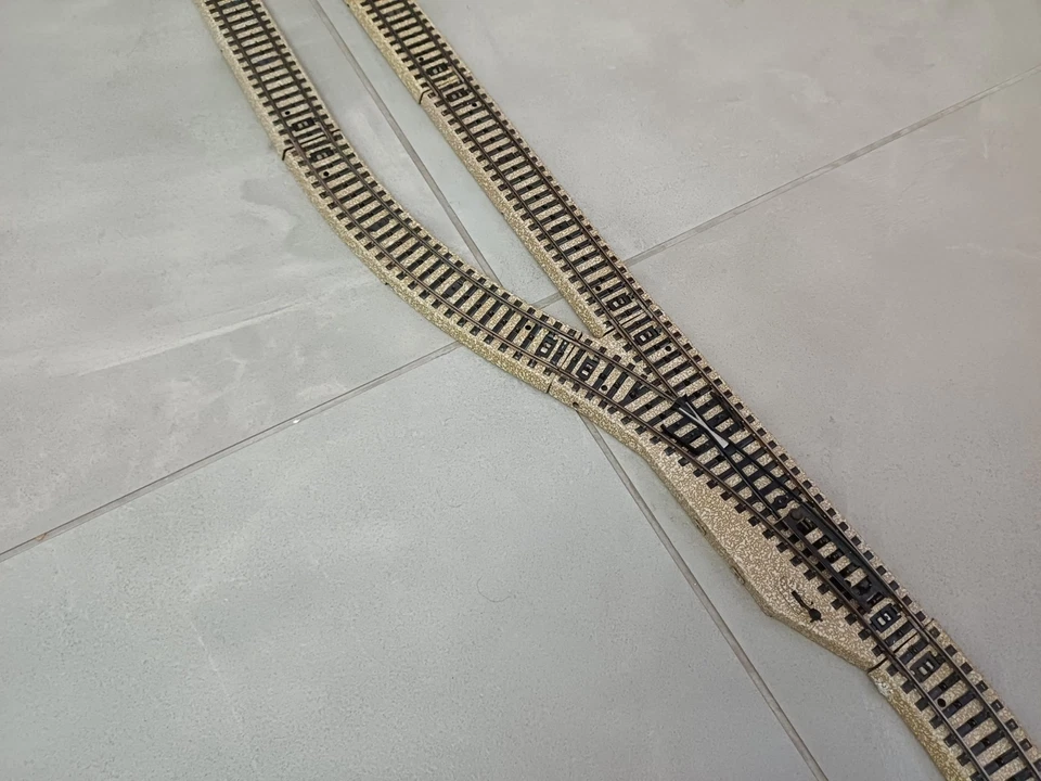 Set Binari Circuito Märklin Completo  - Immagine 2 di 4